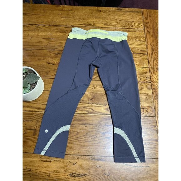 LULULEMON Leggings Sz 10 Lululemon Run Inspire Crop II Soot Quilt Gray/yellow - Picture 1 of 6